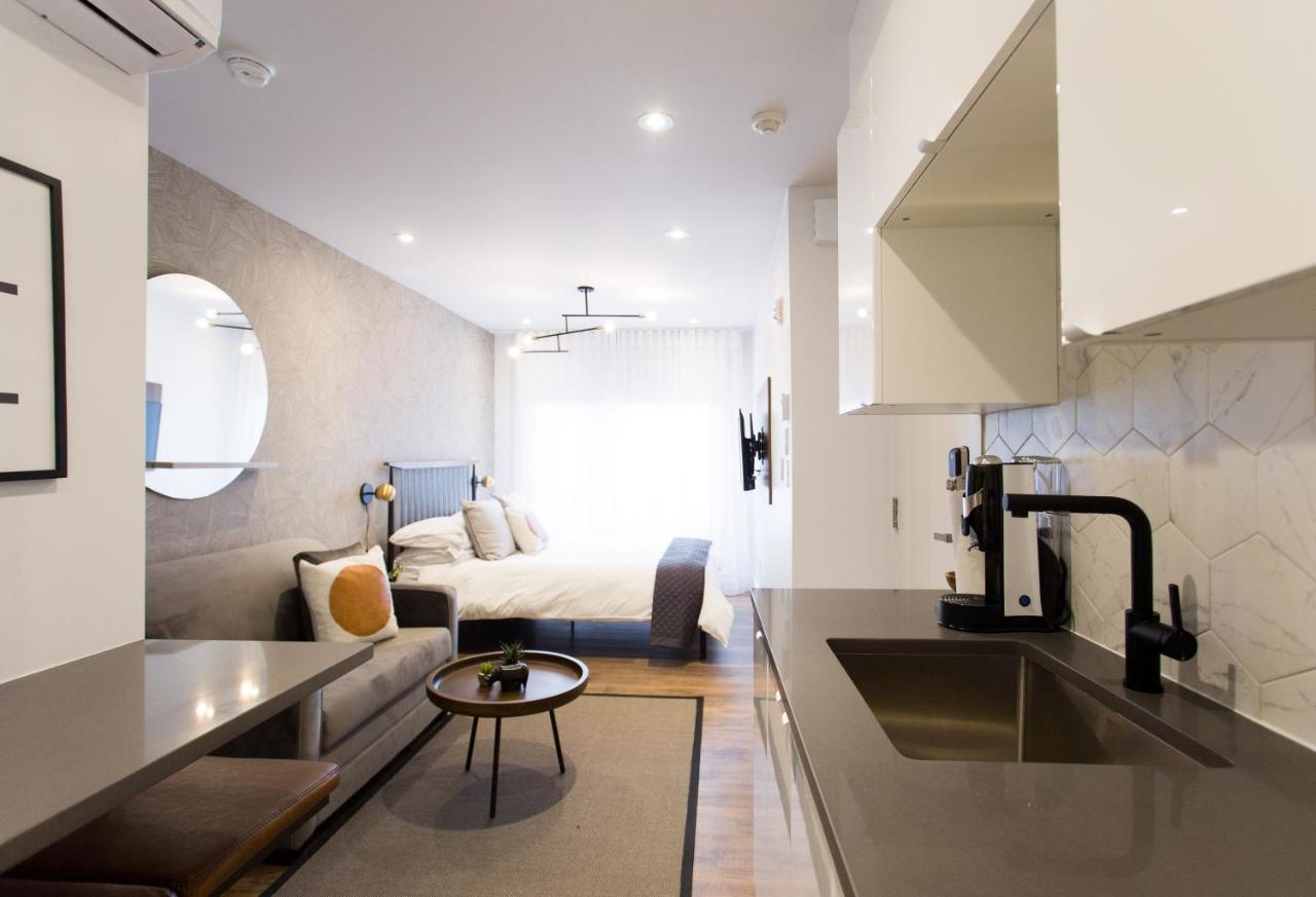 Romantic Studio In The Heart Of Little Italy By Den Stays Montreal Exterior photo